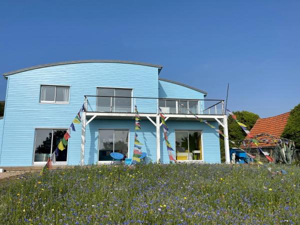 La Maison Bleue-Sciotot-Les Pieux, Đặt  Les Pieux Cotentin