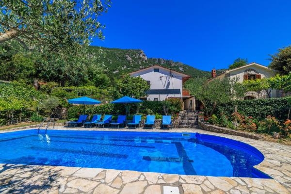 Apartment Josip, Đặt Căn hộ Plomin Istria